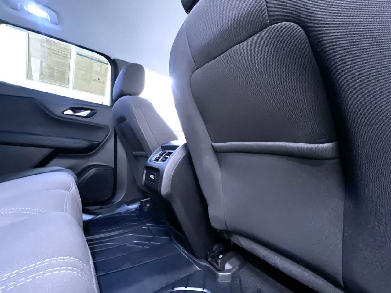 Used 2019 Chevrolet Blazer LT FWD image 40