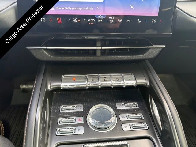 Used 2024 Lincoln Nautilus Reserve w/ Equipment Group 202A image 22