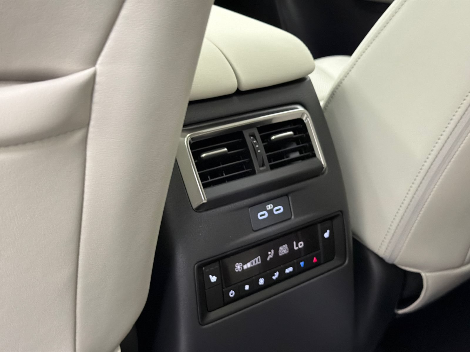 New 2026 MAZDA CX-90 3.3 Turbo S w/ Premium Package AWD/4WD image 18