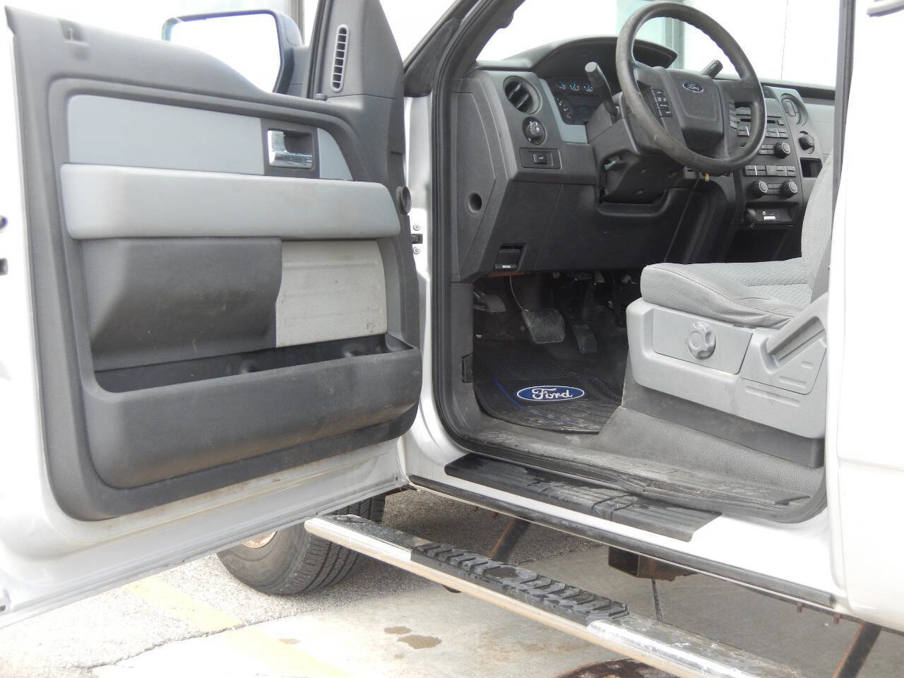 Used 2014 Ford F150 XL w/ Equipment Group 101A Mid RWD image 22