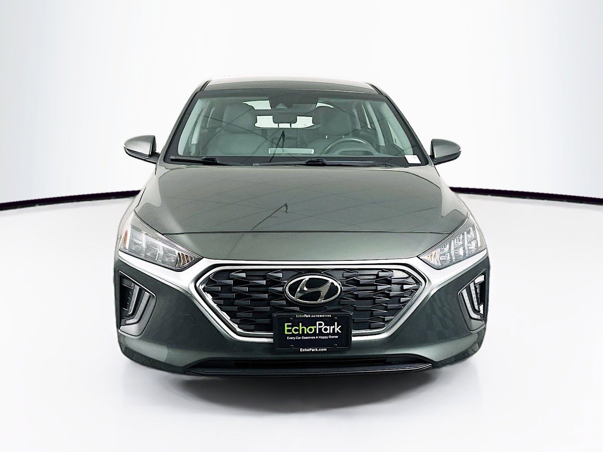 Used 2021 Hyundai Ioniq SEL FWD image 2