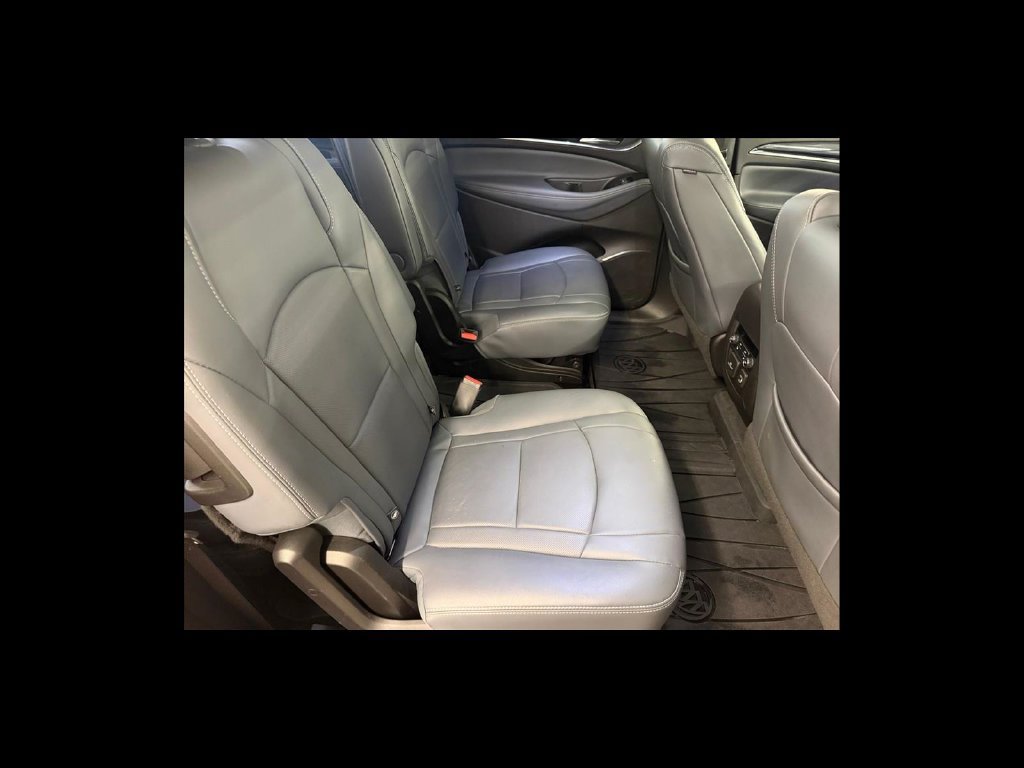 Used 2019 Buick Enclave Premium w/ Experience Buick Package FWD image 19