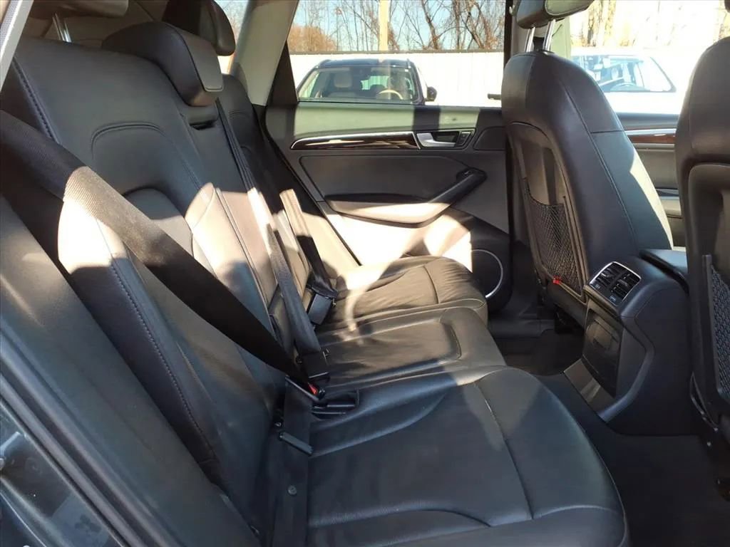 Used 2016 Audi Q5 2.0T Premium Plus w/ Technology Package image 16