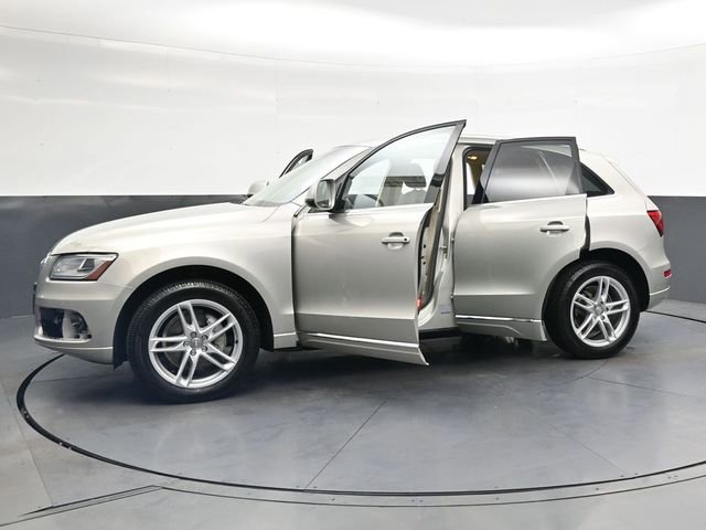 Used 2014 Audi Q5 2.0T Premium Plus w/ Premium Plus Package AWD/4WD image 37