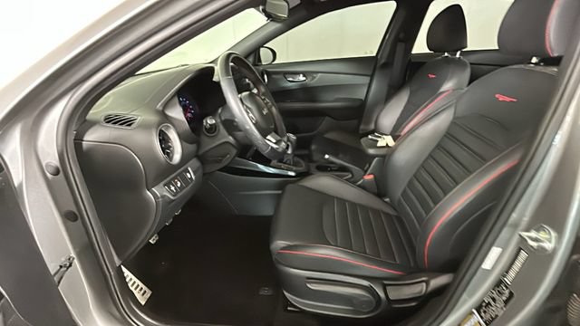 Used 2022 Kia Forte GT FWD image 11