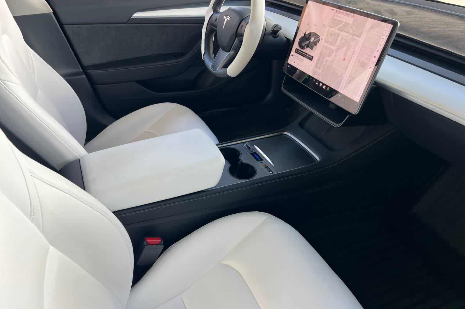 Used 2023 Tesla Model 3 Standard Range RWD image 18