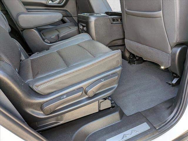 Used 2023 Chevrolet Tahoe High Country AWD/4WD image 18
