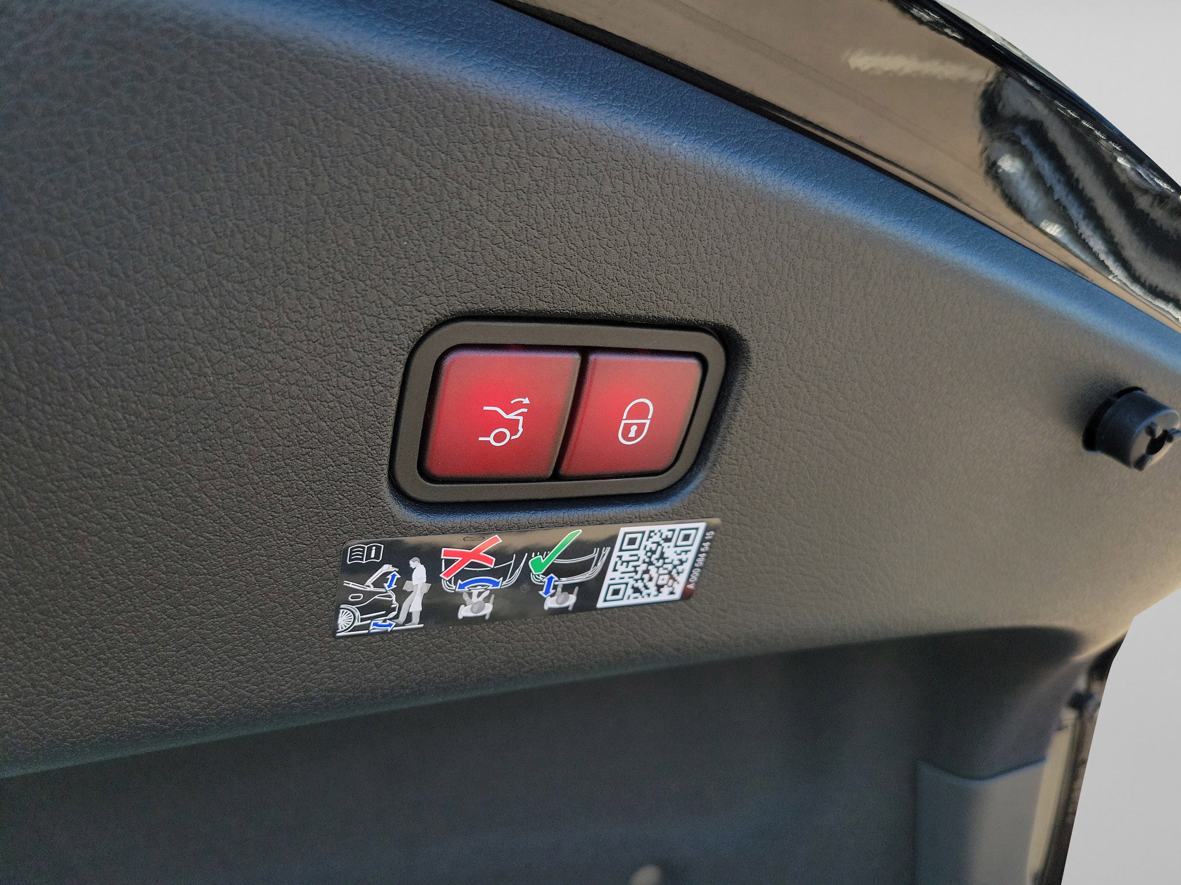 New 2026 Mercedes-Benz CLE 53 AMG 4MATIC Coupe image 29