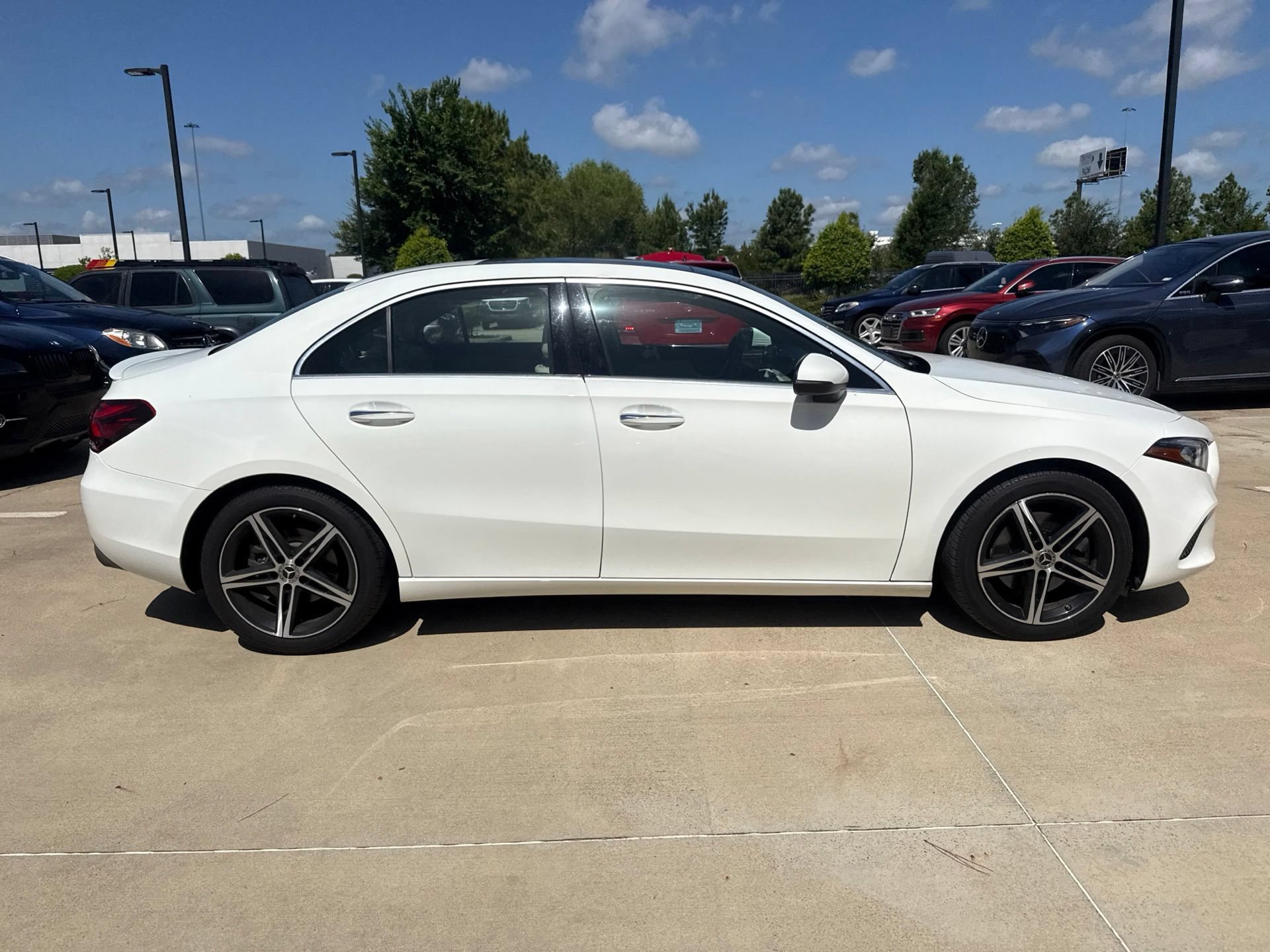 Used 2019 Mercedes-Benz A 220 image 3