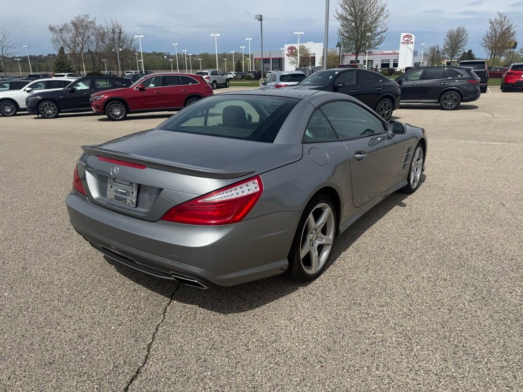 Used 2013 Mercedes-Benz SL 550 image 4