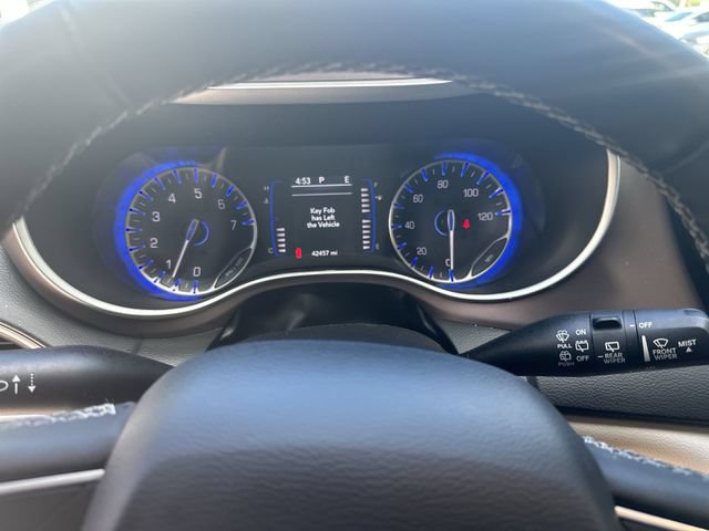 Used 2023 Chrysler Voyager LX FWD image 26