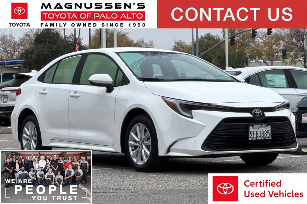 Certified 2023 Toyota Corolla LE image 1