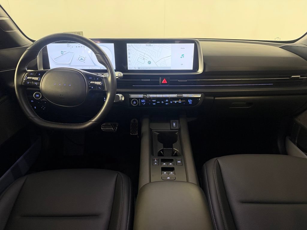 Used 2024 Hyundai Ioniq 6 Limited RWD image 14