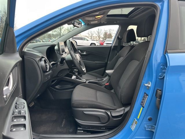 Used 2022 Hyundai Kona SEL w/ Convenience Package image 9