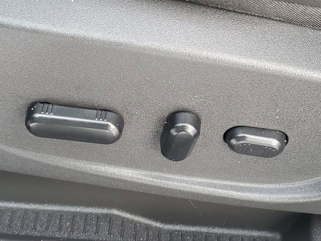 Used 2013 Ford C-MAX SEL image 9