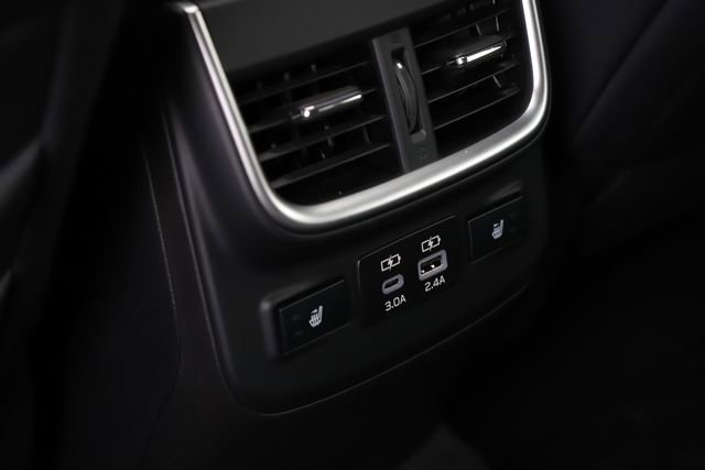 Used 2023 Subaru Outback Limited image 18