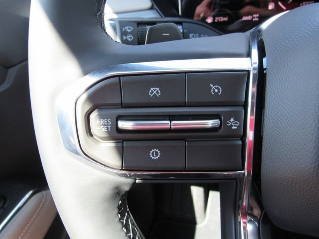 New 2026 GMC Acadia Elevation w/ Elevation Premium Package AWD/4WD image 17
