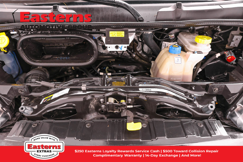 Used 2025 RAM ProMaster 2500 w/ Convenience Group FWD image 8