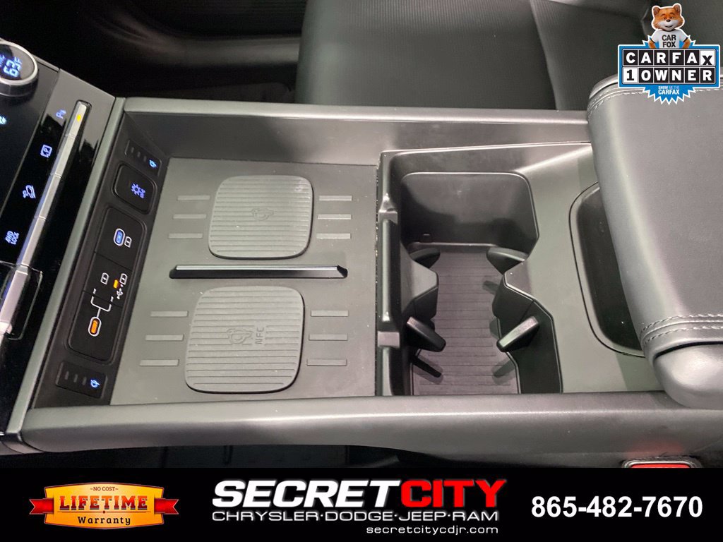 Used 2024 Hyundai Santa Fe Calligraphy AWD/4WD image 25
