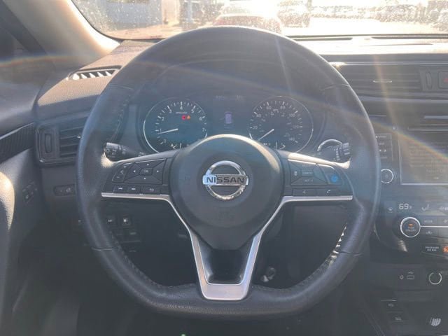 Used 2020 Nissan Rogue SL w/ Premium Package AWD/4WD image 12