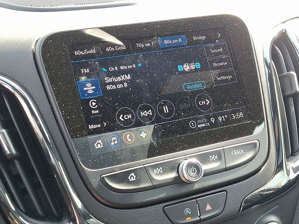 Used 2024 Chevrolet Equinox RS w/ RS Leather Package image 23