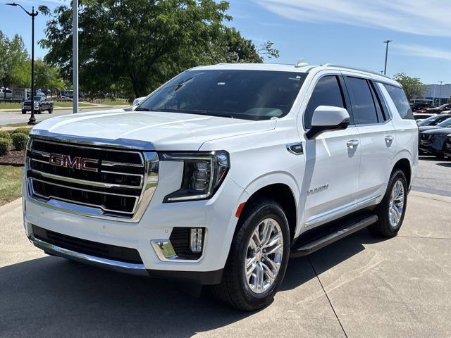 Used 2023 GMC Yukon SLT w/ SLT Premium Package AWD/4WD image 12