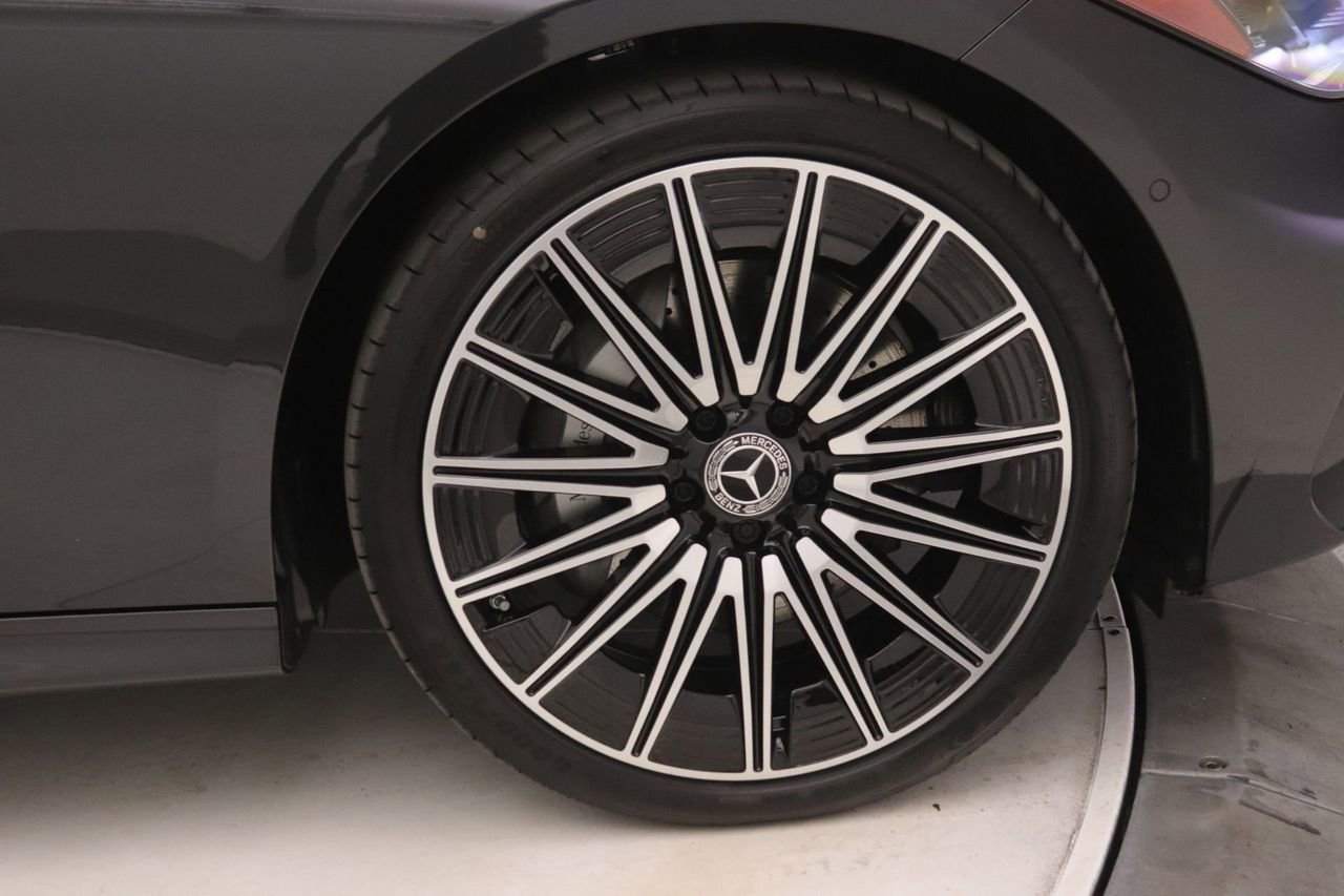 Used 2026 Mercedes-Benz CLE 300 4MATIC Coupe image 13