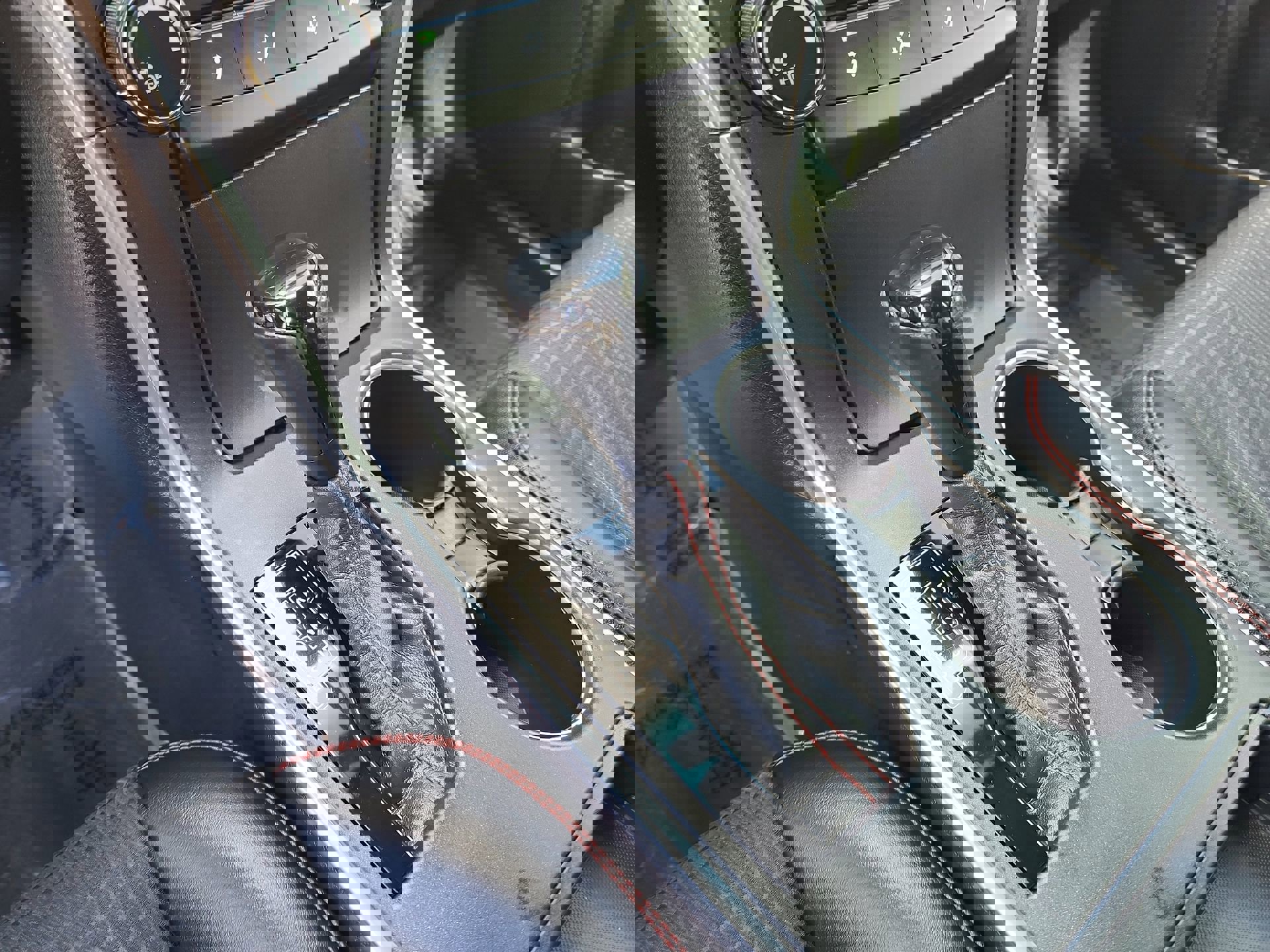 Used 2015 Toyota Camry SE image 20