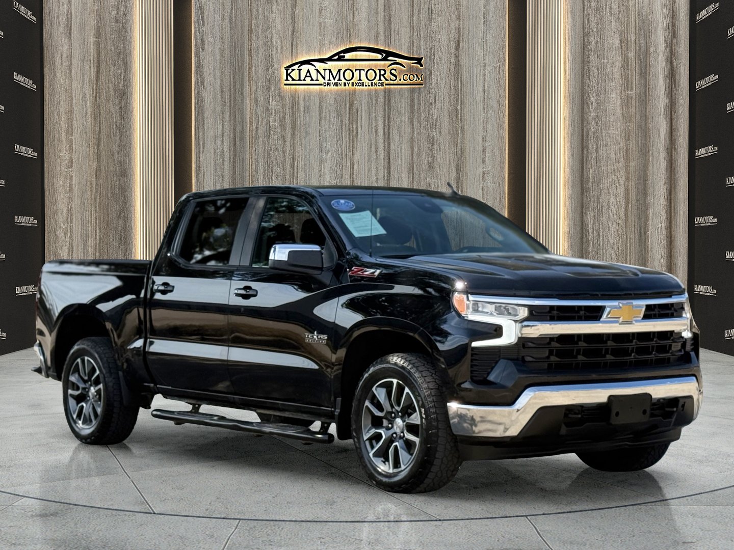 Used 2023 Chevrolet Silverado 1500 LT w/ Z71 Off-Road Package AWD/4WD 360° Tour