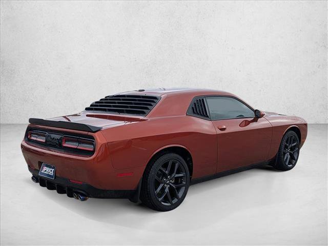 Used 2023 Dodge Challenger SXT w/ Blacktop Package image 5
