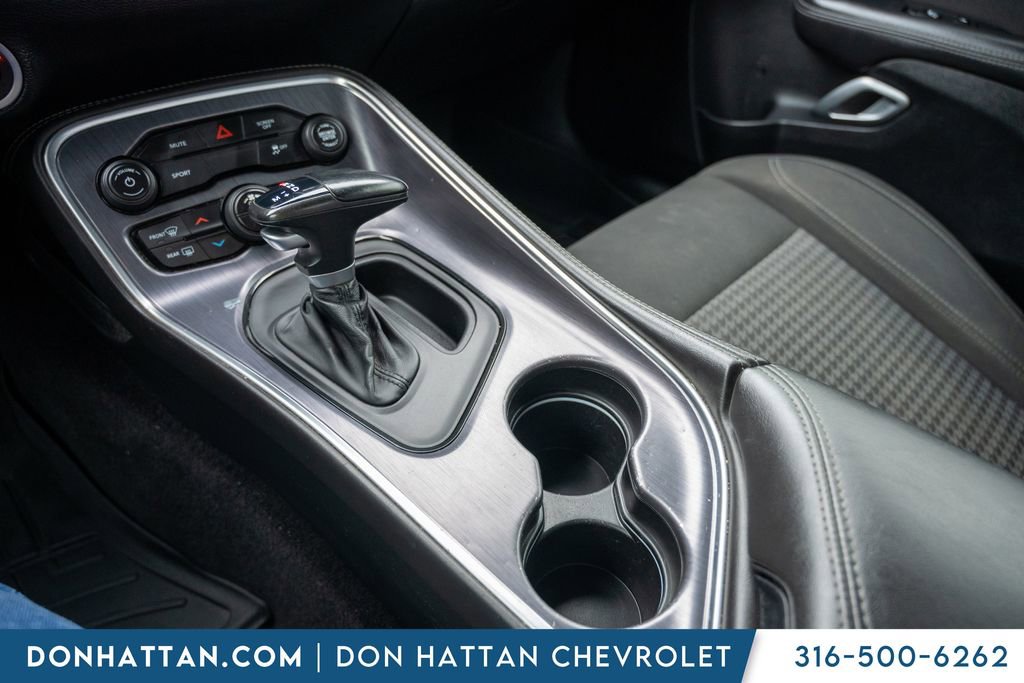 Used 2018 Dodge Challenger SXT w/ Blacktop Package RWD image 11
