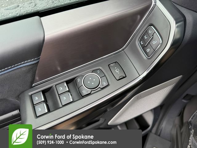 Used 2026 Ford F450 Platinum AWD/4WD image 22