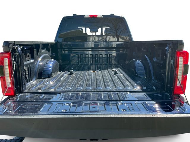Certified 2023 Ford F250 Lariat w/ Chrome Package image 19