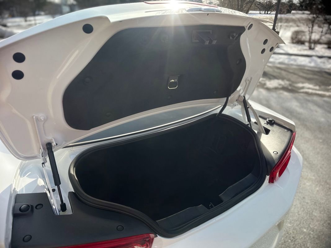 Used 2024 Chevrolet Camaro LT image 25