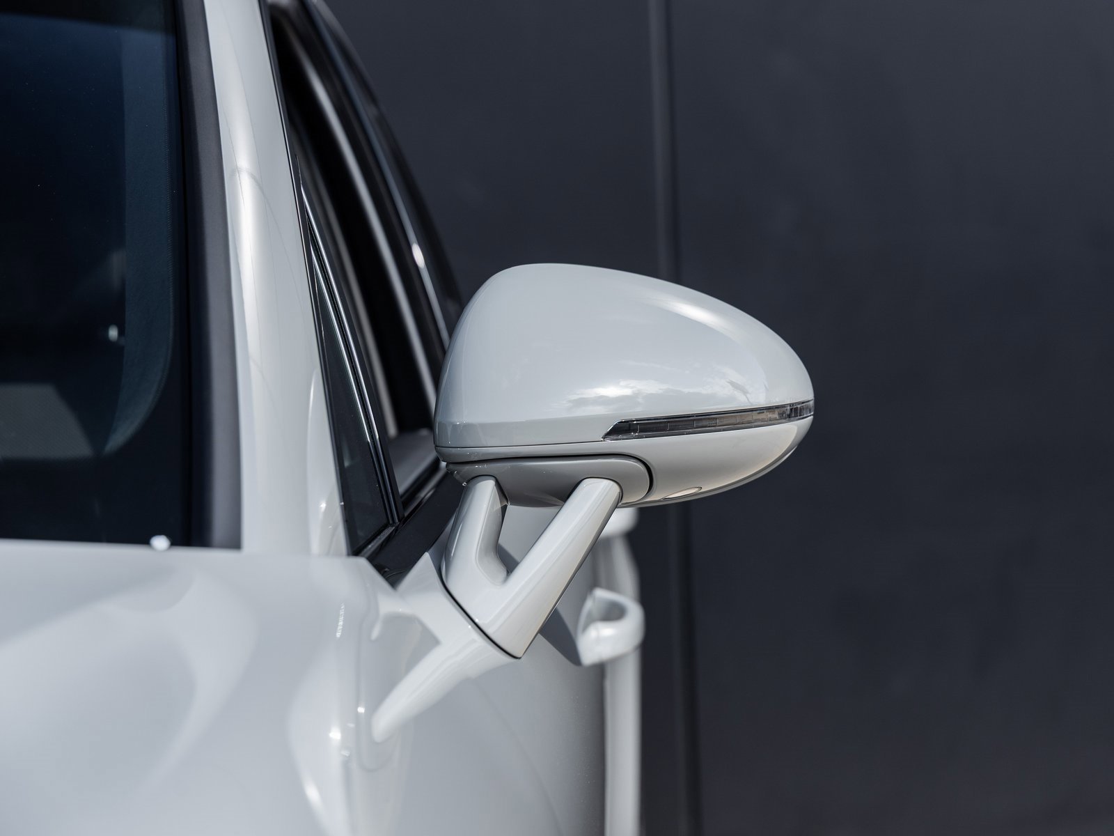 New 2026 Porsche Macan GTS image 19