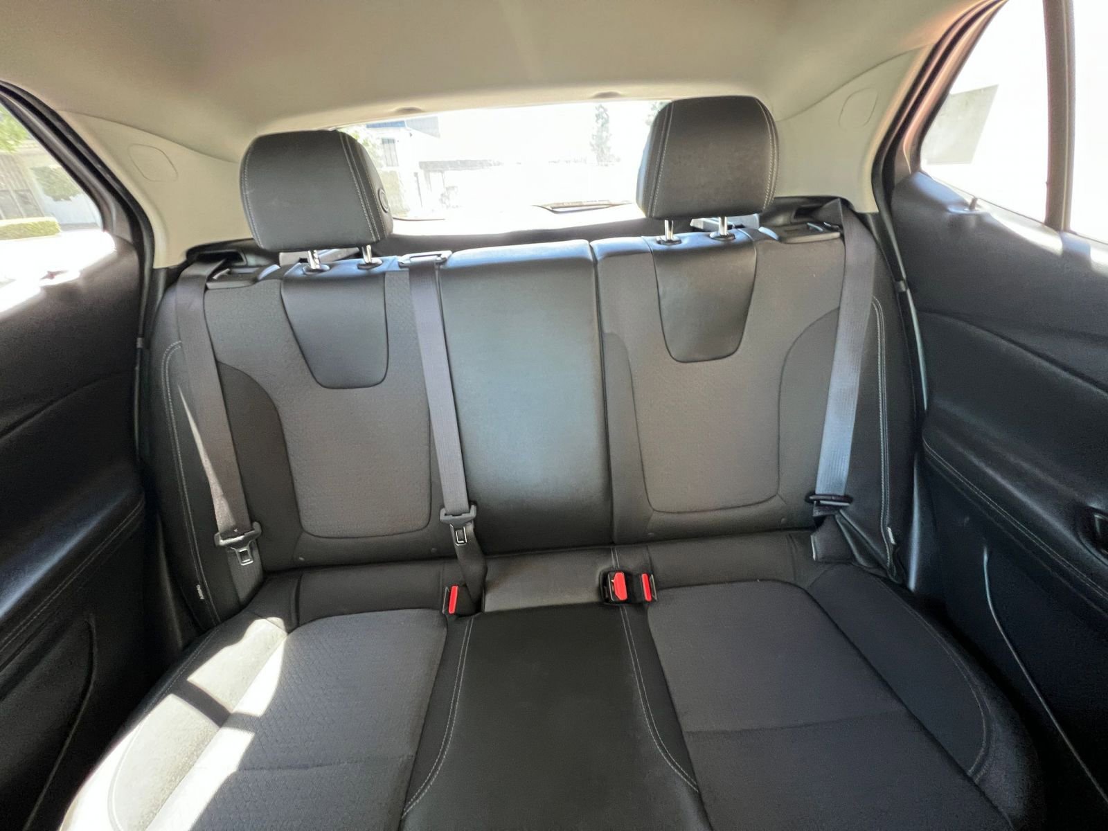 Used 2025 Buick Encore GX Preferred FWD image 36