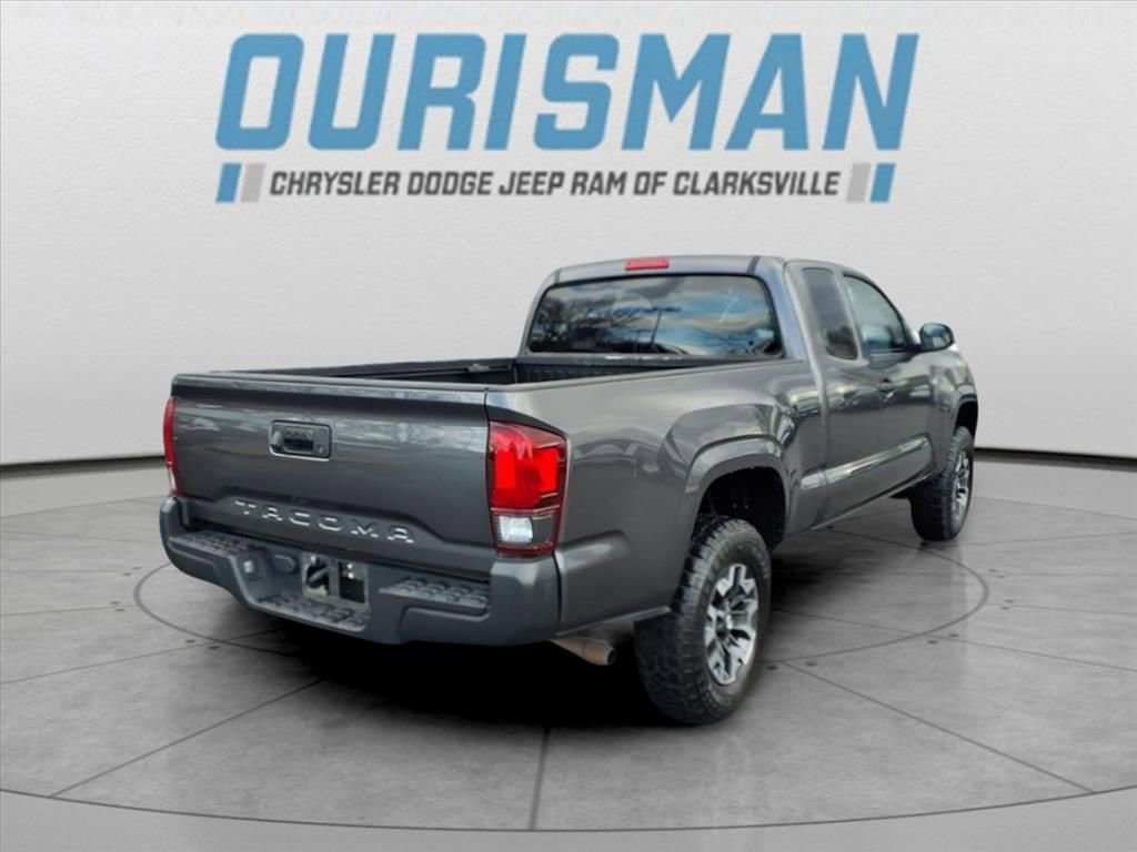 Used 2021 Toyota Tacoma SR image 3