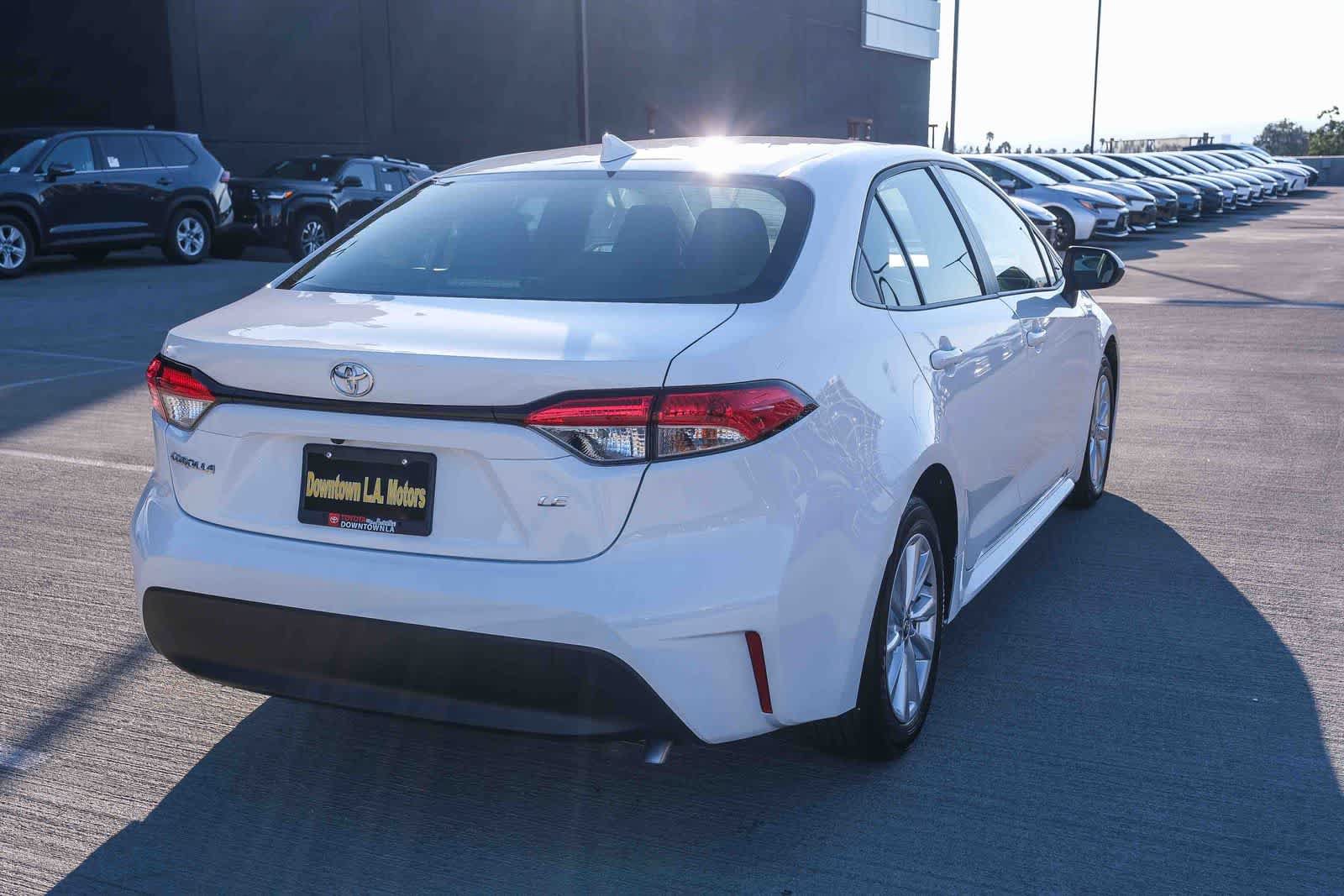 Certified 2026 Toyota Corolla LE w/ LE Premium Package FWD image 4