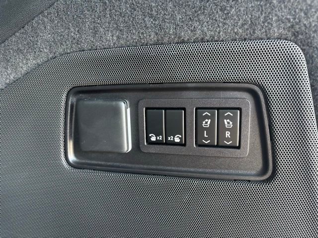 Certified 2023 Cadillac Escalade V image 7