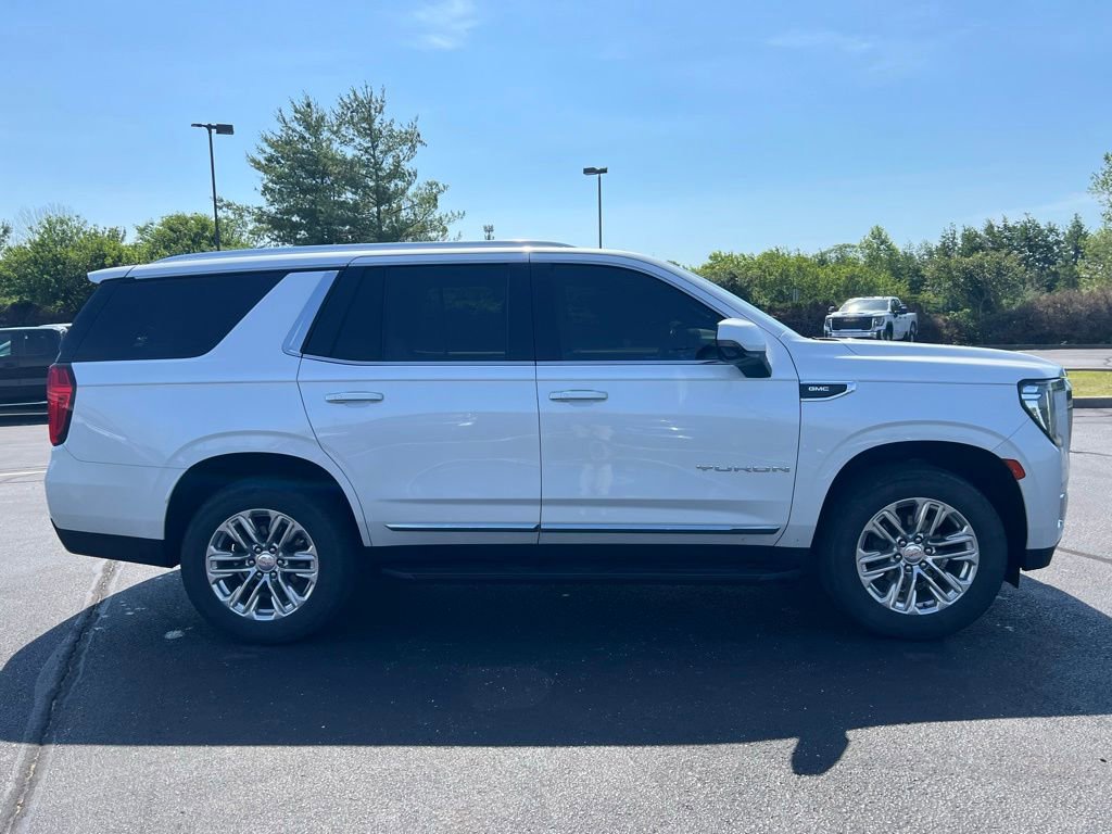 Used 2022 GMC Yukon SLT w/ SLT Premium Package AWD/4WD image 5