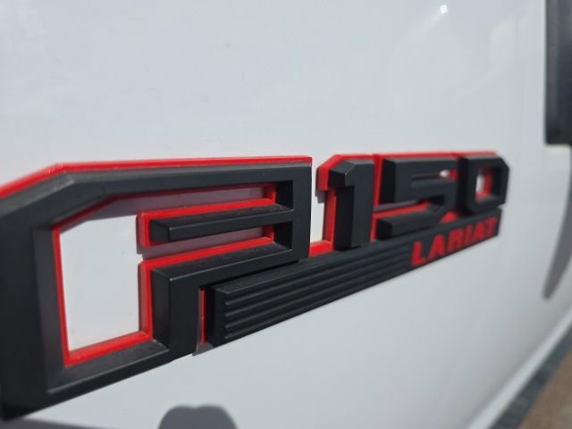 Used 2015 Ford F150 Lariat image 5