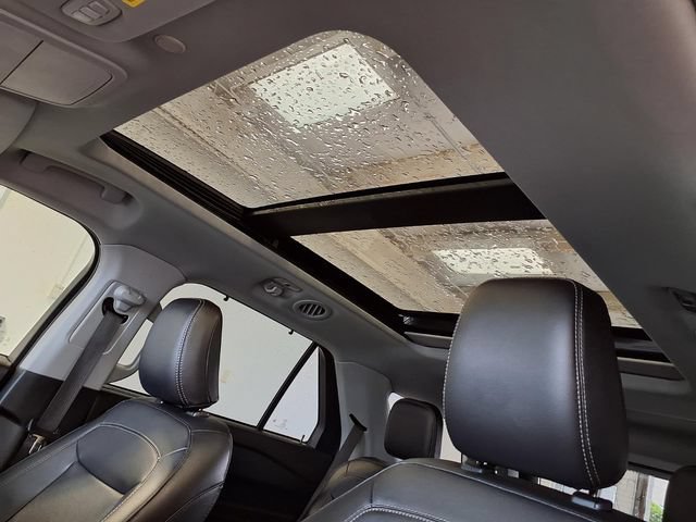 Used 2023 Ford Explorer Limited w/ Limited Technology Package RWD image 19