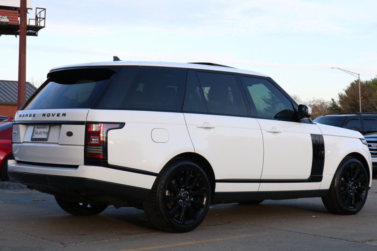 Used 2016 Land Rover Range Rover Supercharged image 9