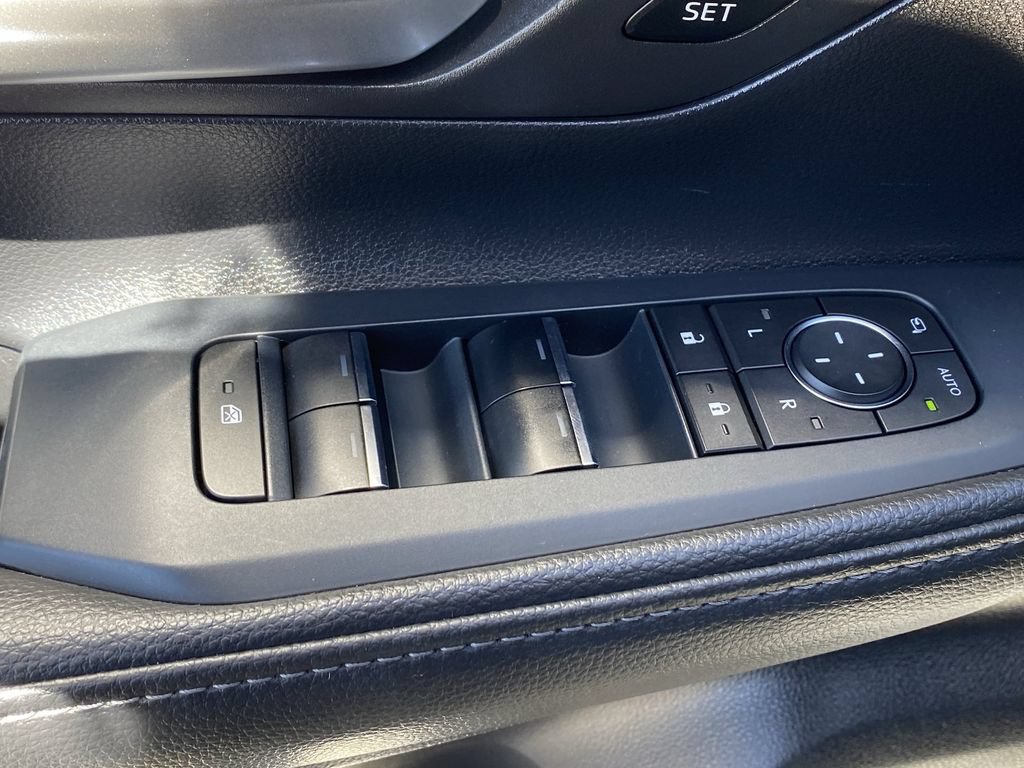 Certified 2025 Toyota Grand Highlander AWD Hybrid image 25
