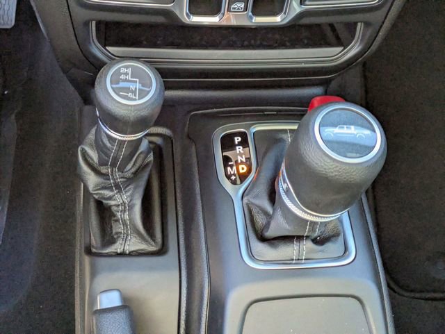 New 2026 Jeep Gladiator Sport AWD/4WD image 23