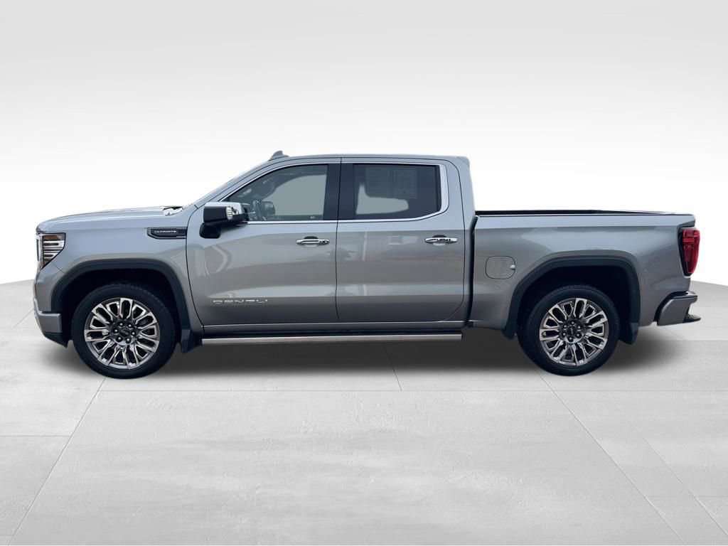 Used 2024 GMC Sierra 1500 Denali Ultimate image 12