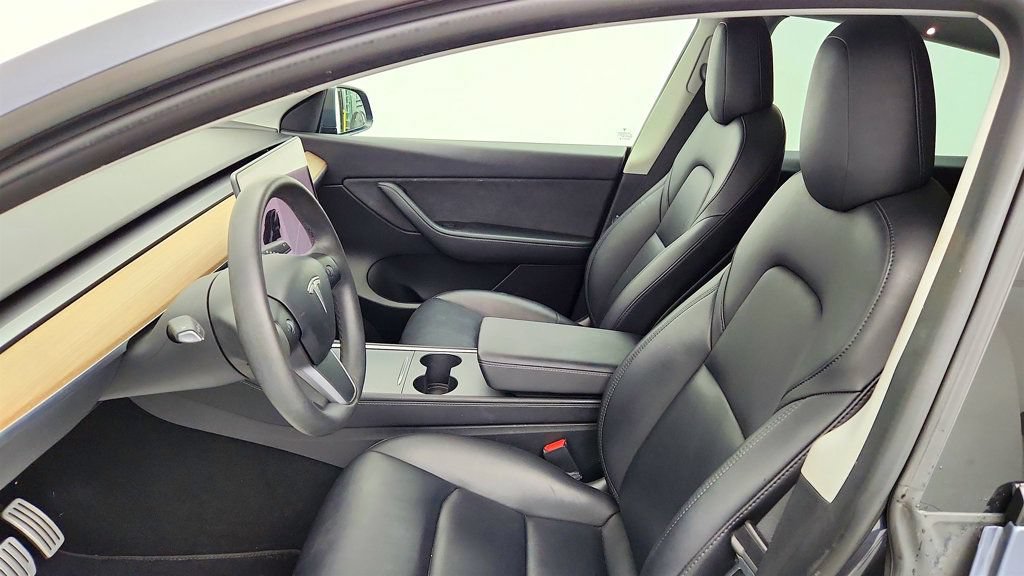Used 2022 Tesla Model Y Performance AWD/4WD image 25