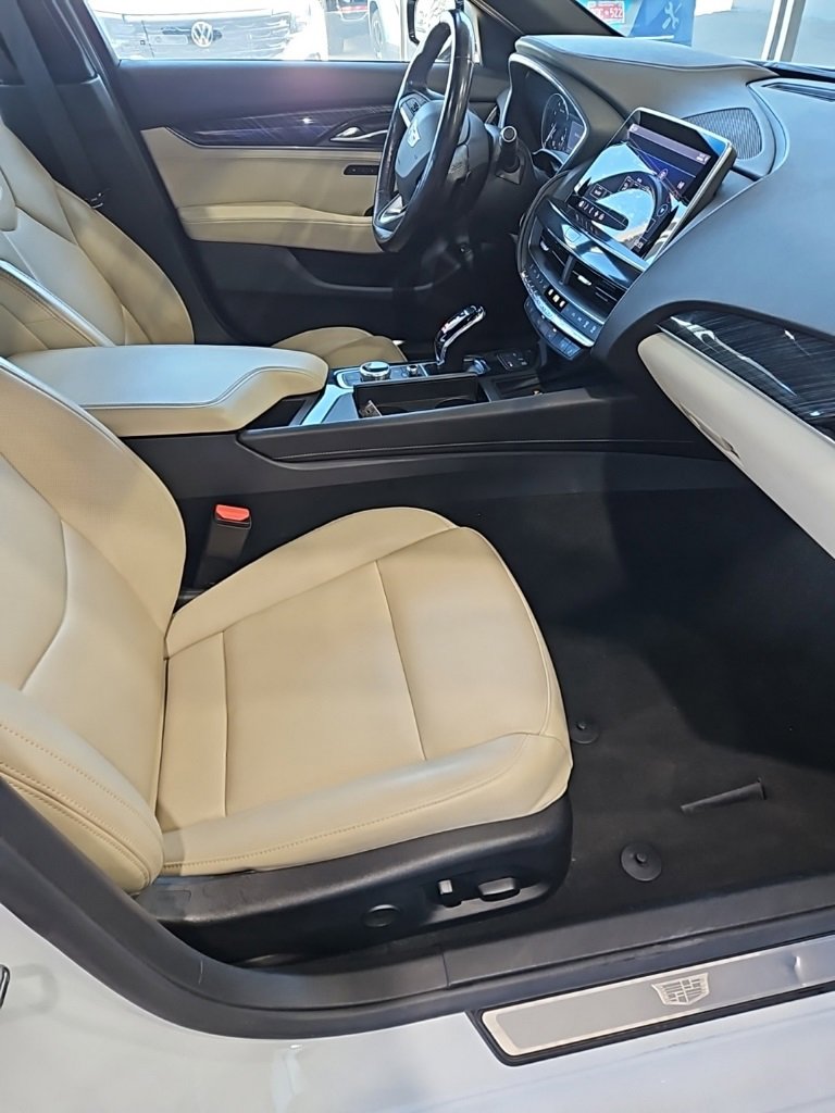 Used 2023 Cadillac CT5 Luxury image 13