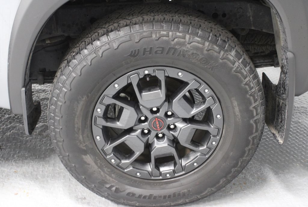 Used 2023 Nissan Frontier PRO-4X w/ Pro-4X Premium Package AWD/4WD image 19