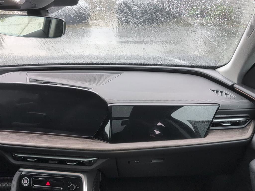 Used 2025 Audi Q5 Premium Plus w/ Premium Plus image 11